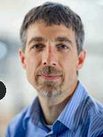 Photo: Barry Van Veen