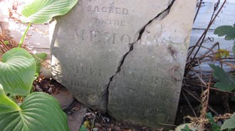 Photo of Samuel Warren’s tombstone.