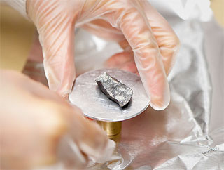 Photo: meteorite in lab