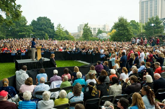 Photo of Michelle Obama campaign event