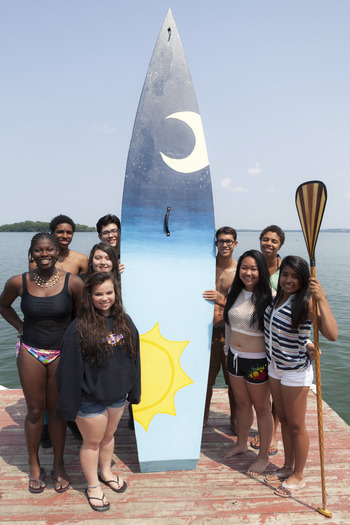 Photo: students with paddleboard